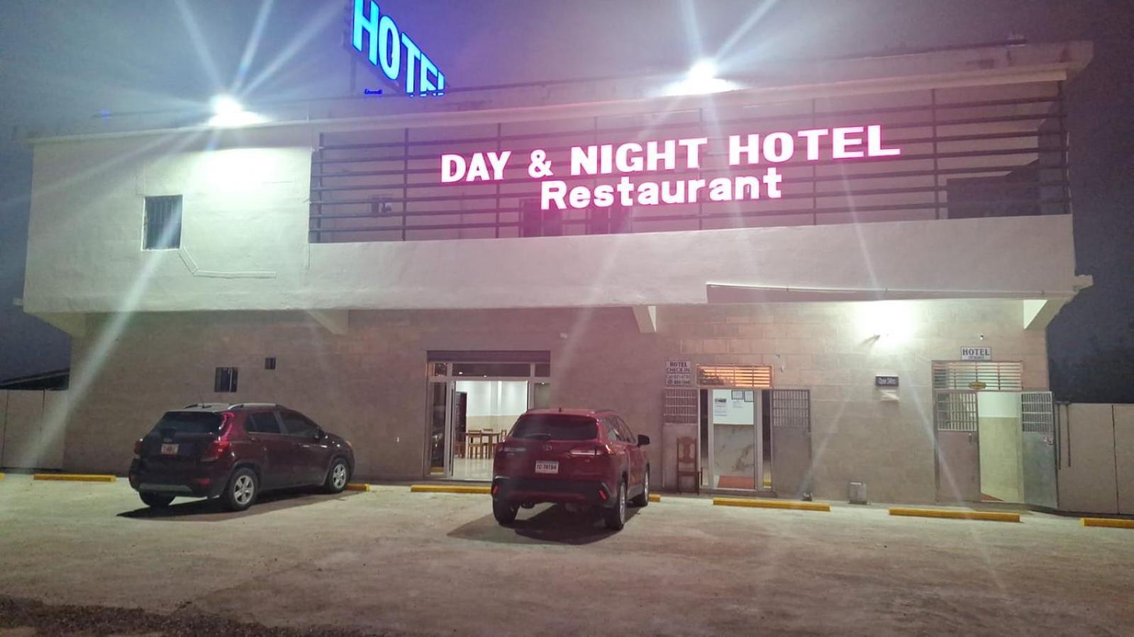 Day And Night Hotel Belmopan Exterior foto